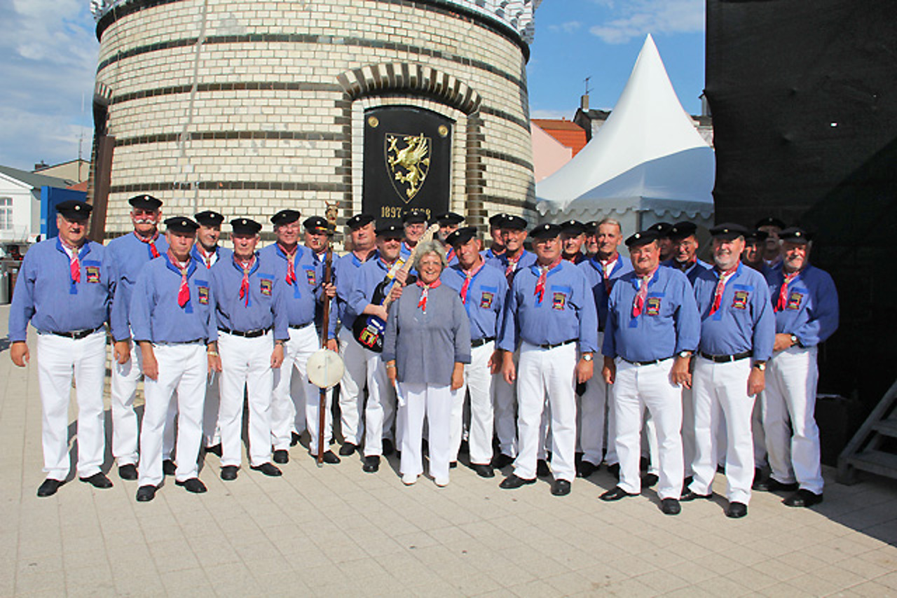 De Klaashahns beim Shantytreffen 2011 in Warnemünde