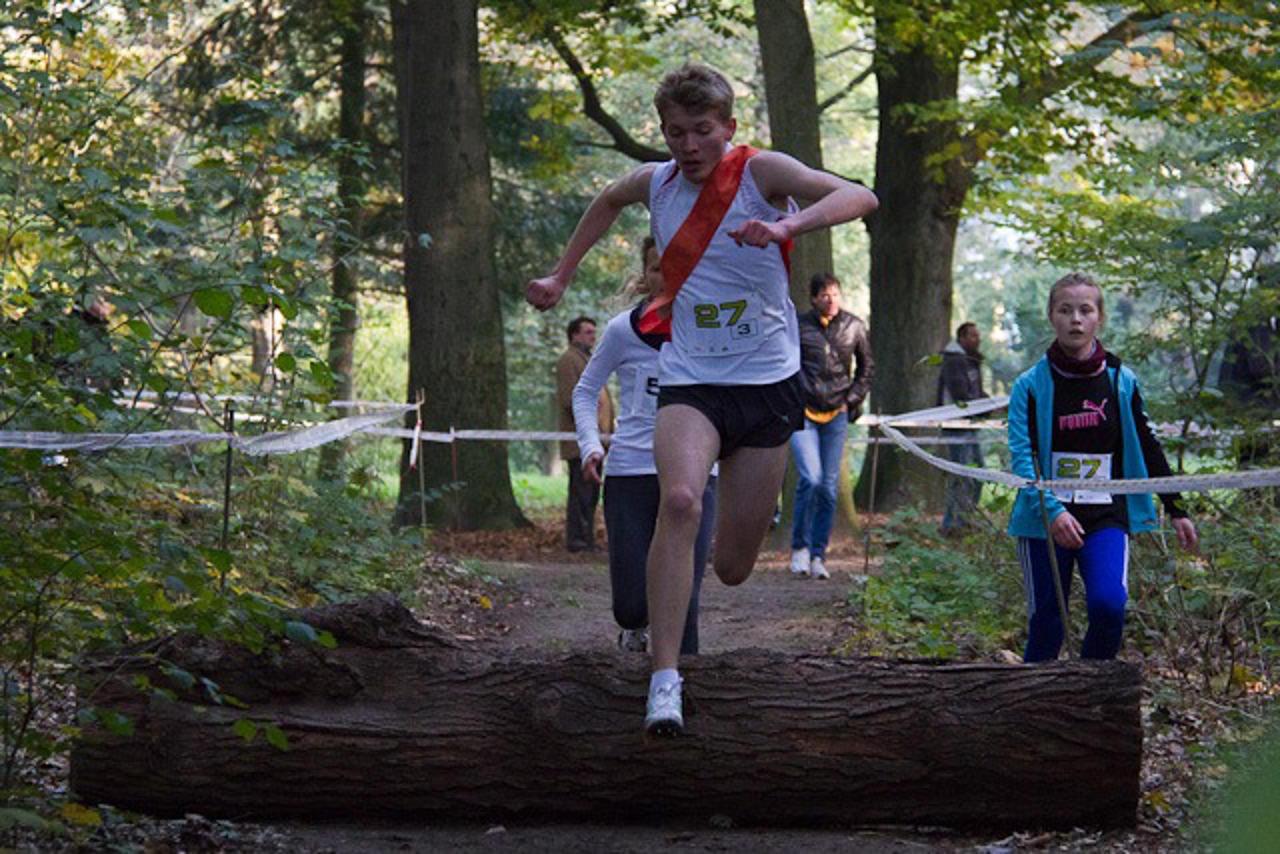 Auf Hailes Spuren waren beim 6.Crosstock das drittbeste Schülerteam auf 9 km