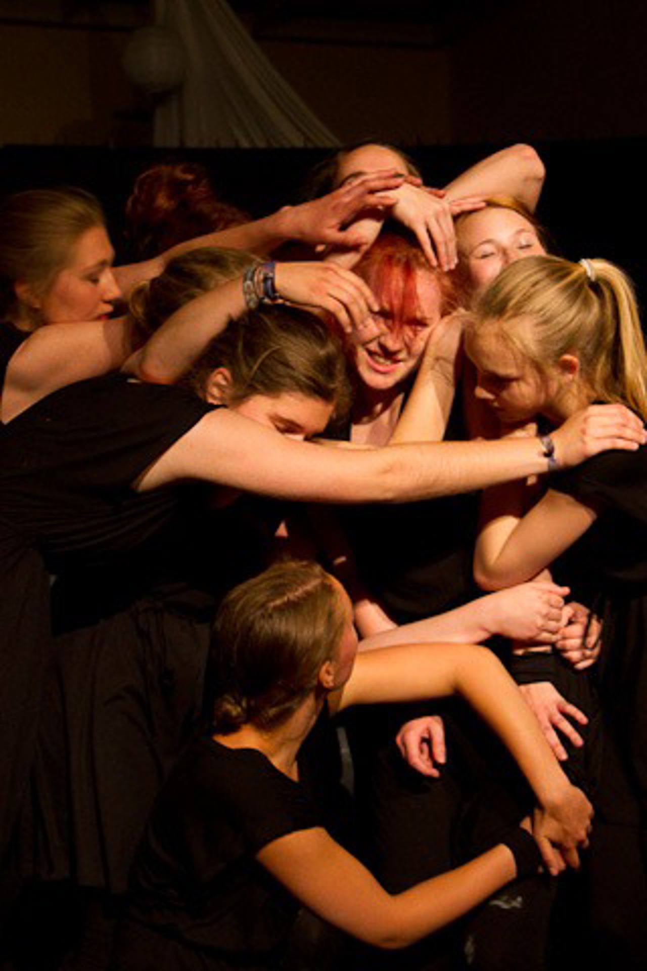 Jugendtanztheater Rostock mit "too matsch"