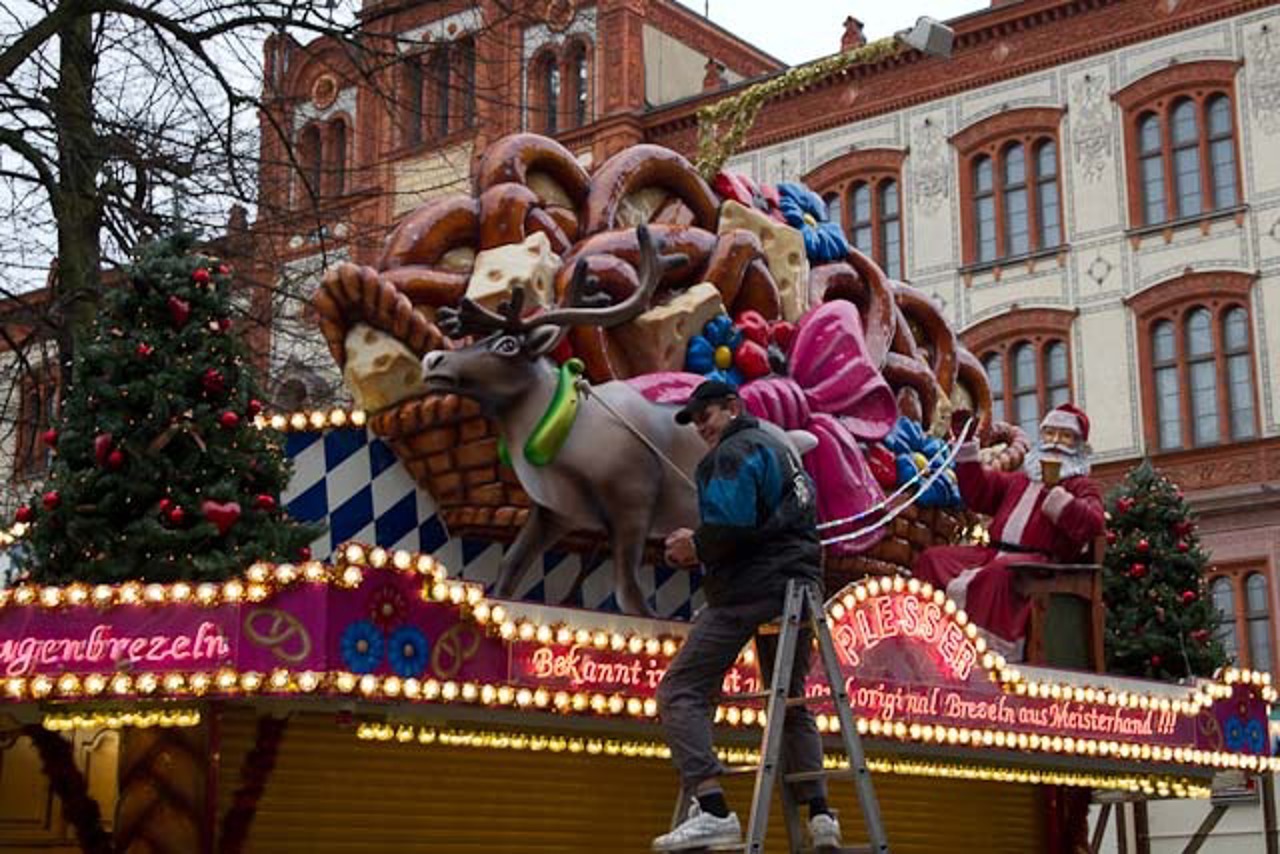 Vorbereitung auf den Weihnachtsmarkt