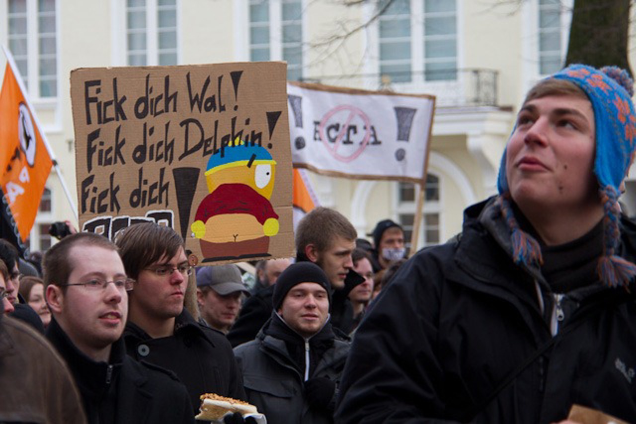Vor allem junge Menschen nahmen an der Demonstration gegen ACTA teil