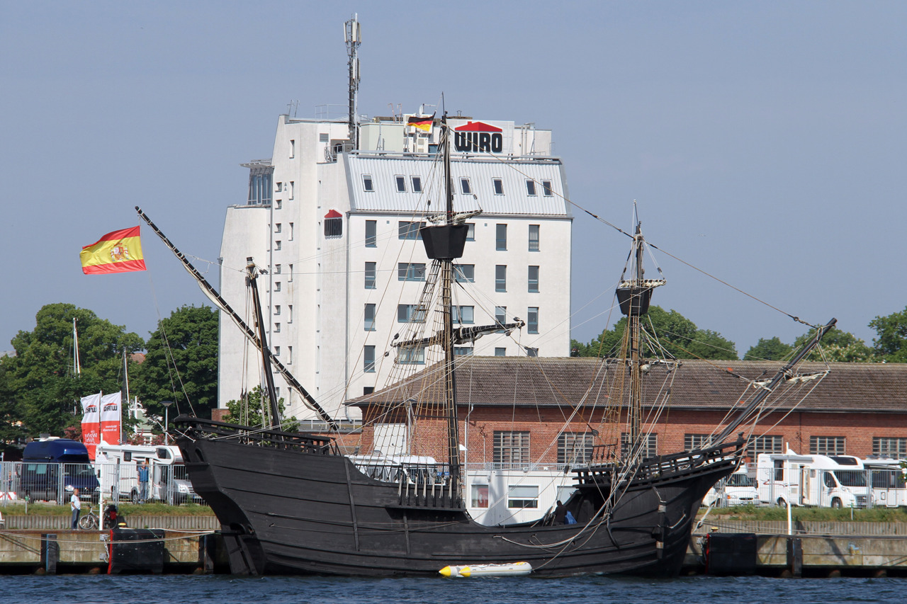„Nao Victoria“ in Warnemünde