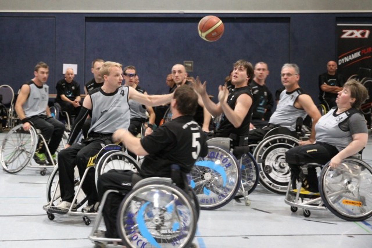 Finale: Achim Lions gegen die Nordic Bulls vom PSV Rostock