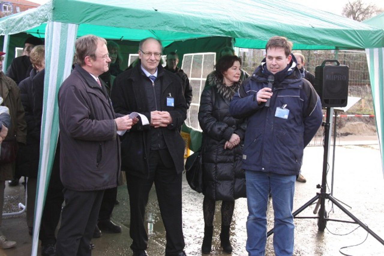 Dieter Böttcher, Roland Methling, Karina Jens und Architekt Lutz Goethel