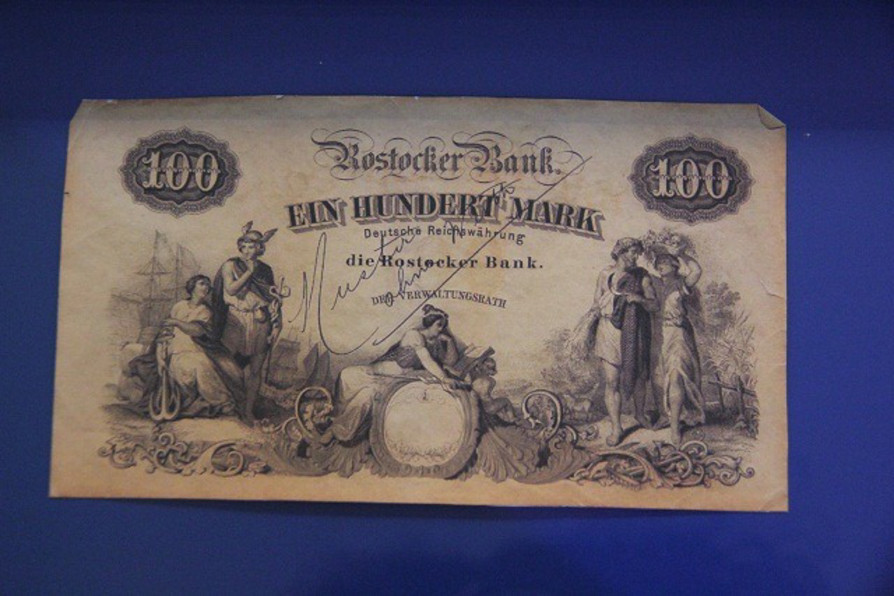 Kulturhistorisches Museum Rostock: Weg zum Geld - Ausstellung 2011