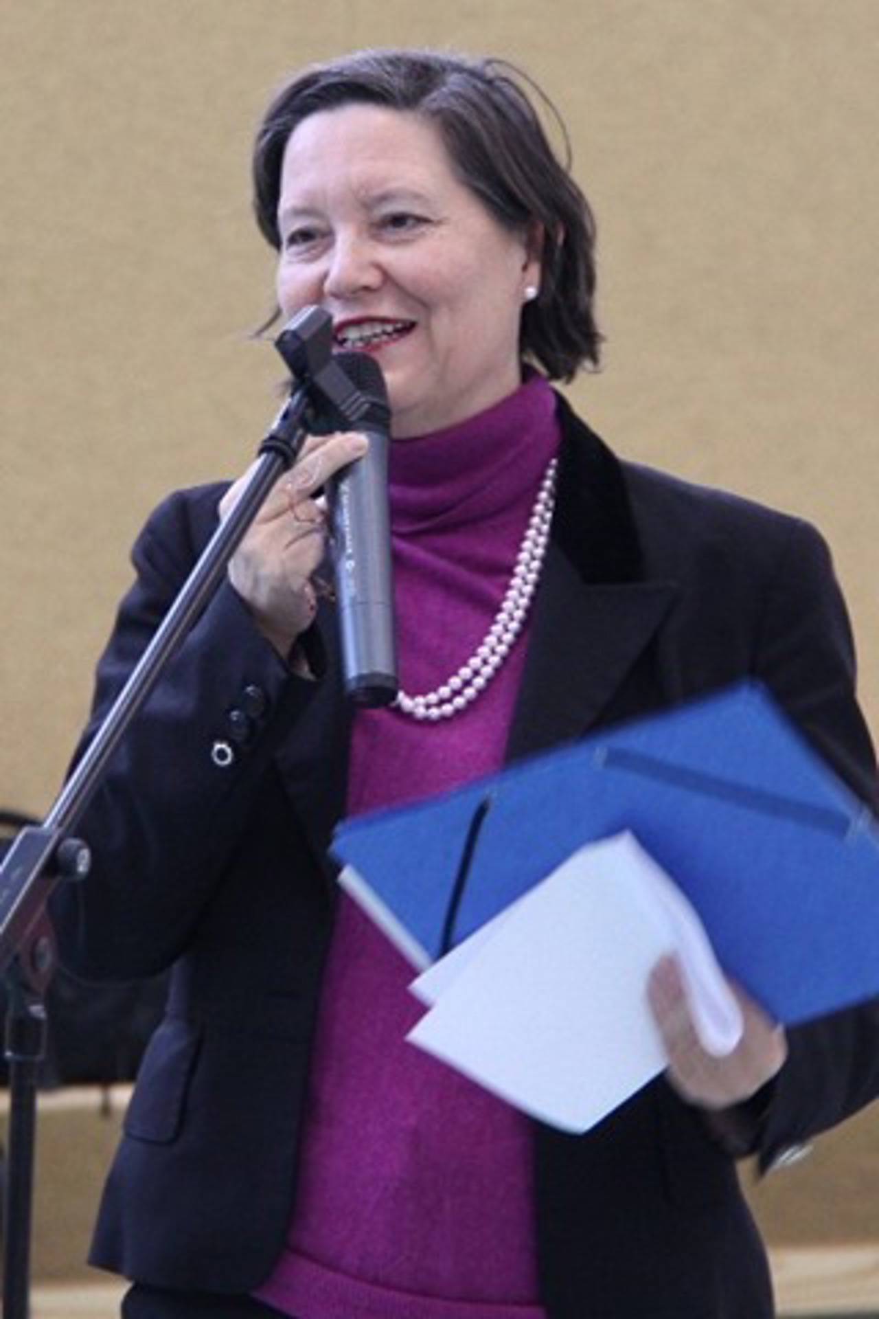 Dr. Liane Melzer
