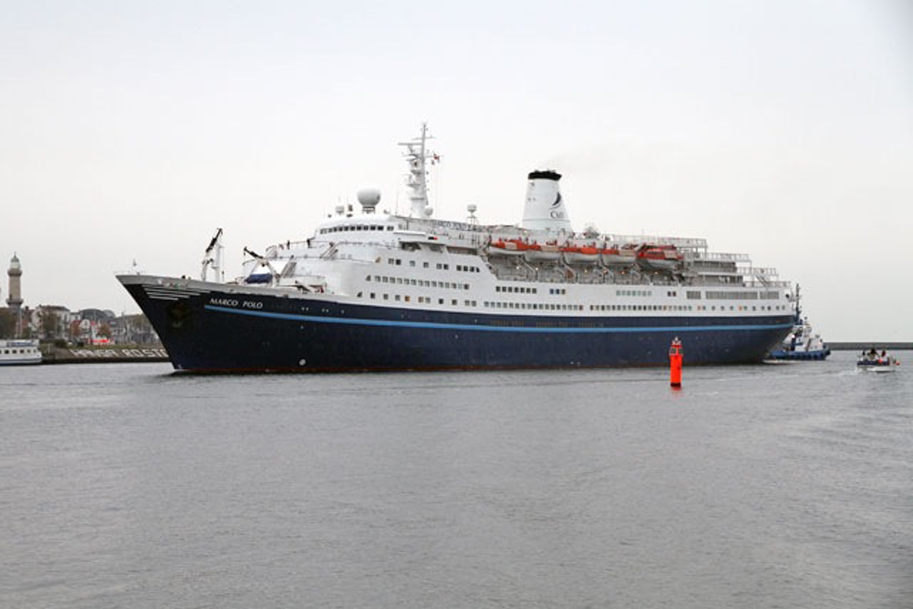 Kreuzfahrtschiff Marco Polo in Warnemünde