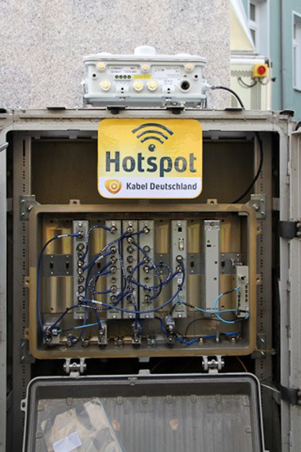 Internet Surfen dank der Hotspothaube
