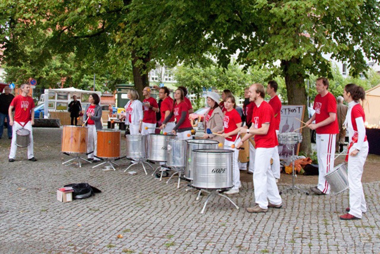 Movimento beim Rostocker Altstadtfest