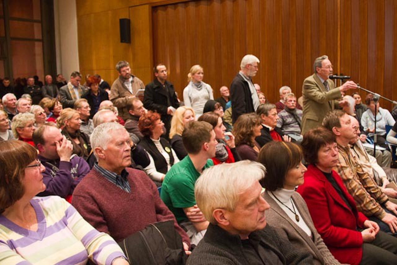 Redner beim Forum zum Darwineum