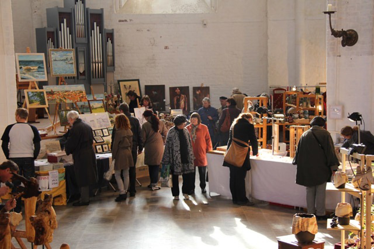 Aussteller beim 5. Martinsmarkt in der Nikolaikirche