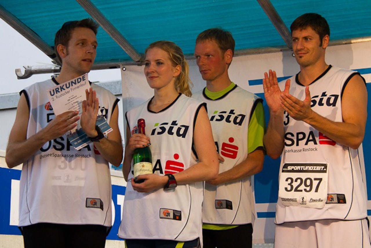 Das Herren-Team (mit einer Dame) des EBC holte den zweiten Platz