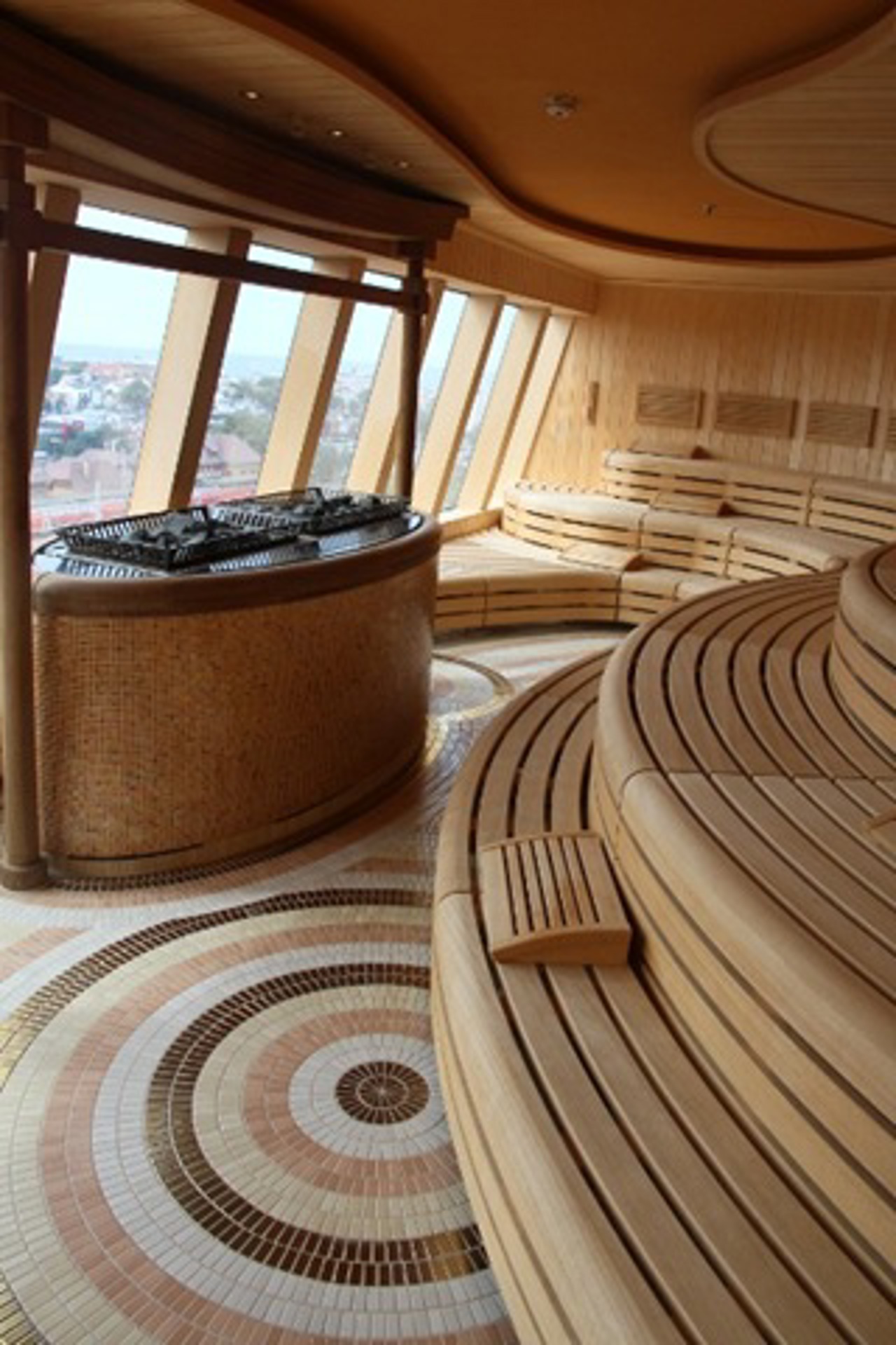 Sauna im Wellnessbereich der AIDAblu