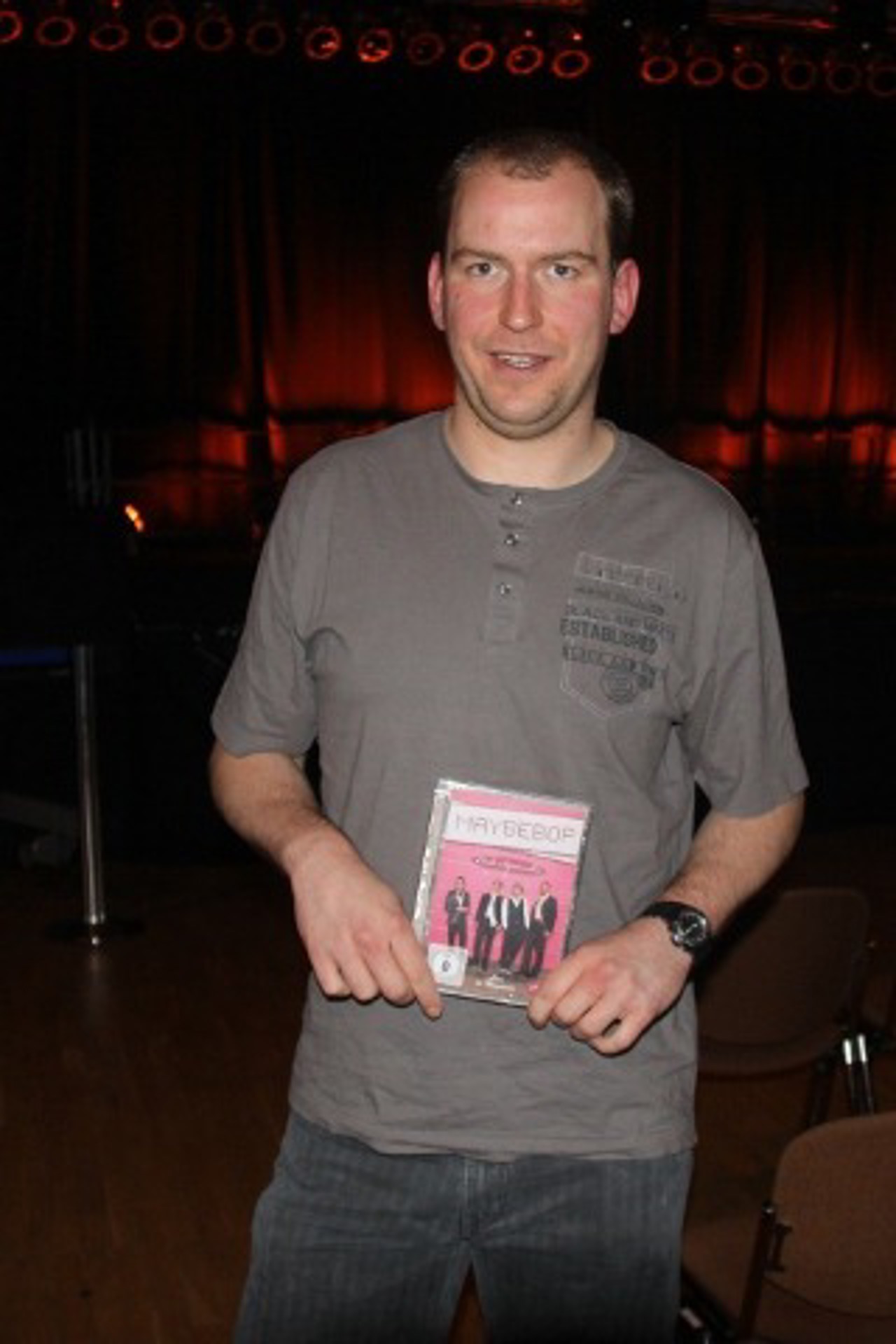 Sebastian mit seinem DVD-Gewinn