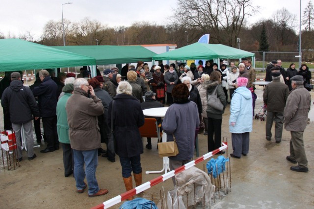 Grundsteinlegung für den Neubau der Neuapostolischen Kirche