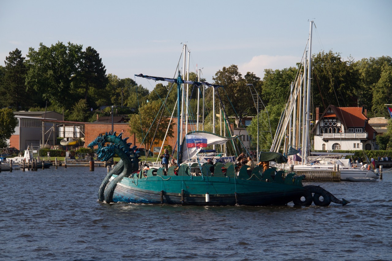 So viele Schiffe gibt es nur zur Hanse Sail im Rostocker Stadthafen