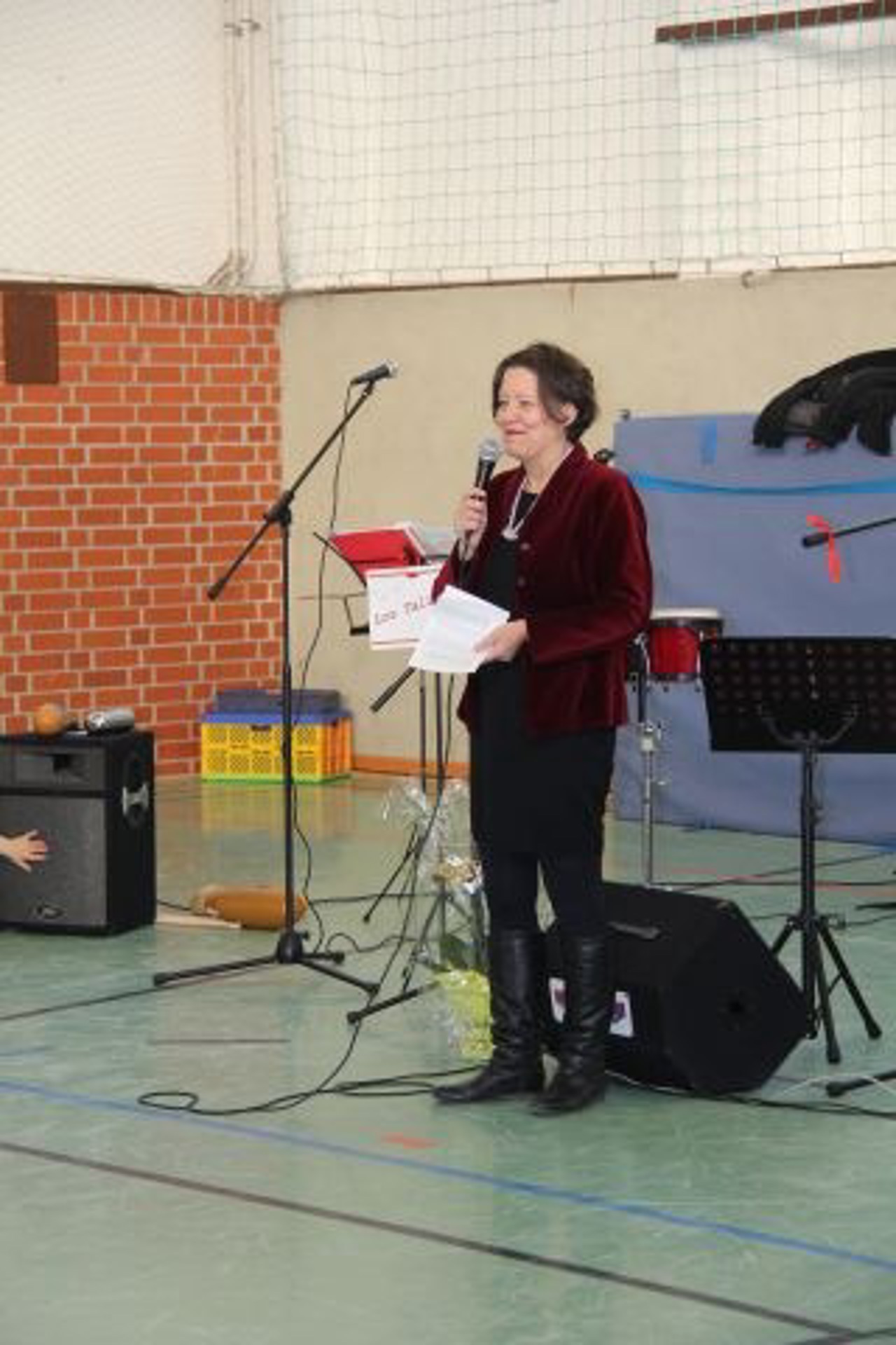 Dr. Liane Melzer in der "Grundschule an den Weiden"