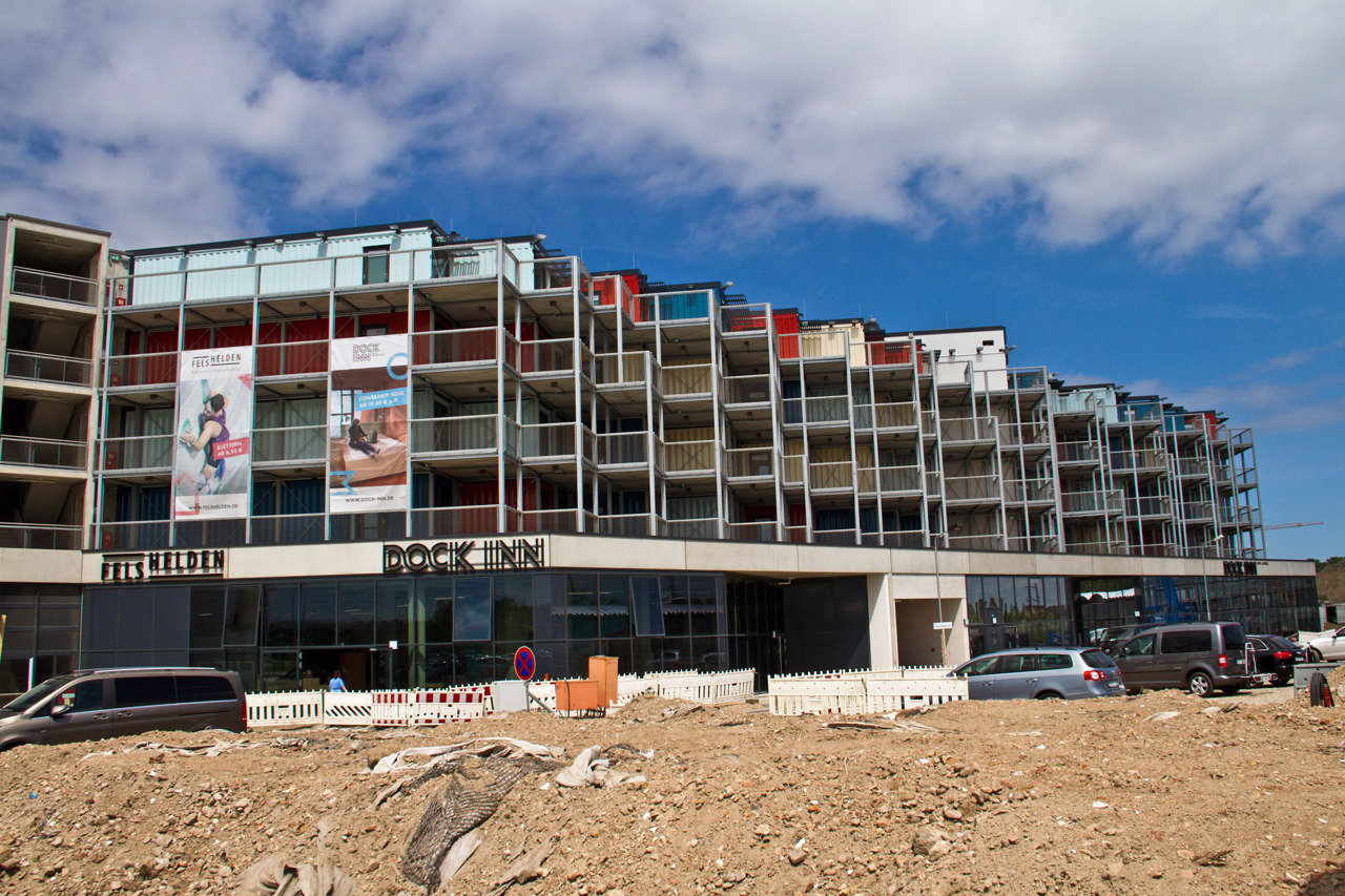 Die Boulderhalle im Hostel Dock Inn in Warnemünde