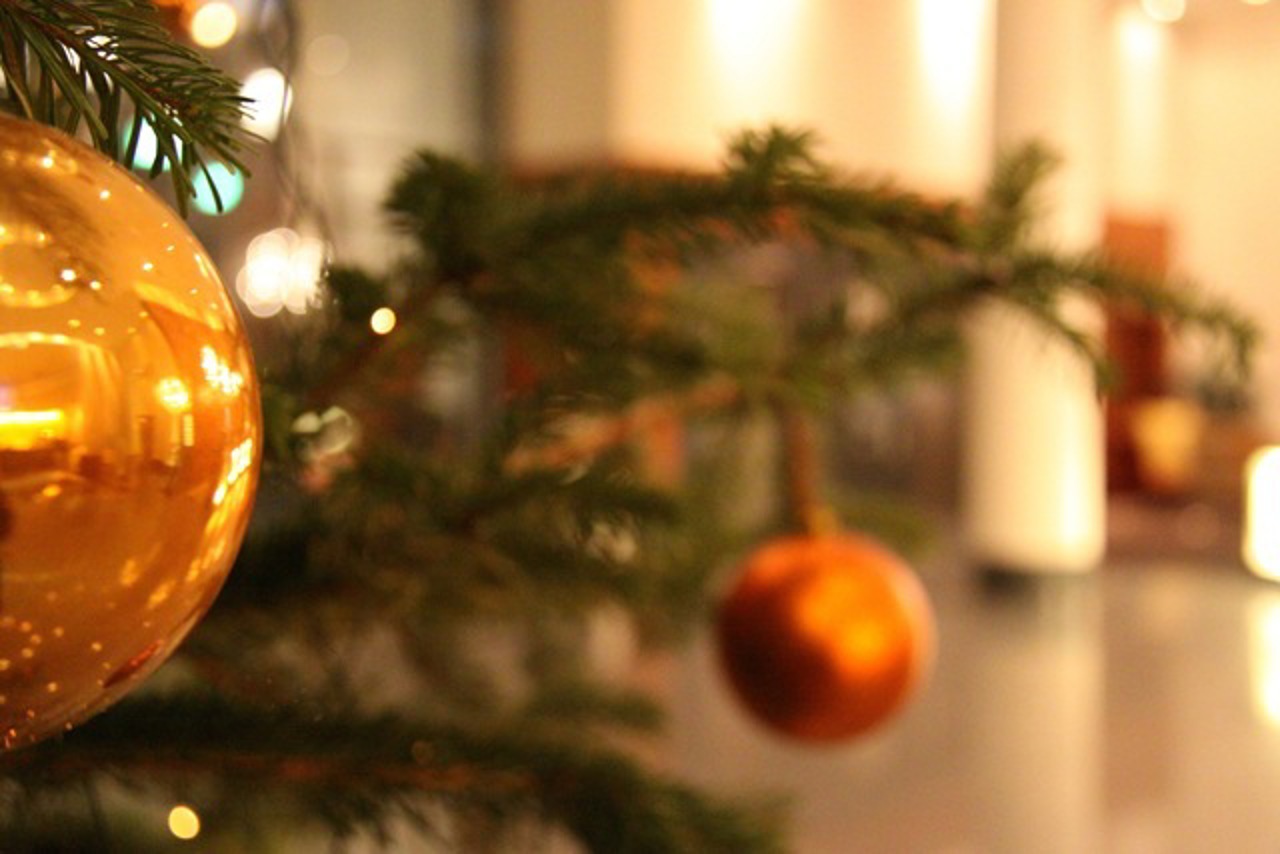 Weihnachtsbaum im Radisson Blue Rostock
