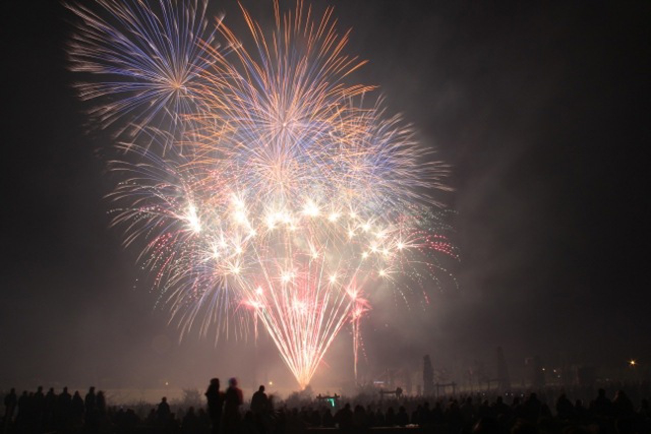 Feuerwerk, Sterne, PyroGames