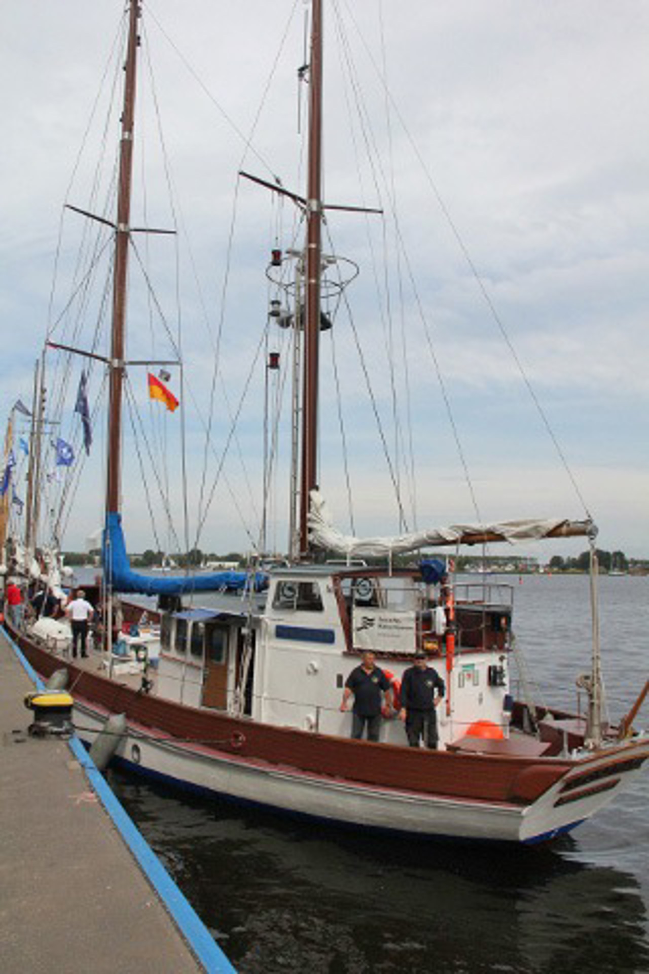 Kriegsfischkunter Nordwind bei der Hanse Sail