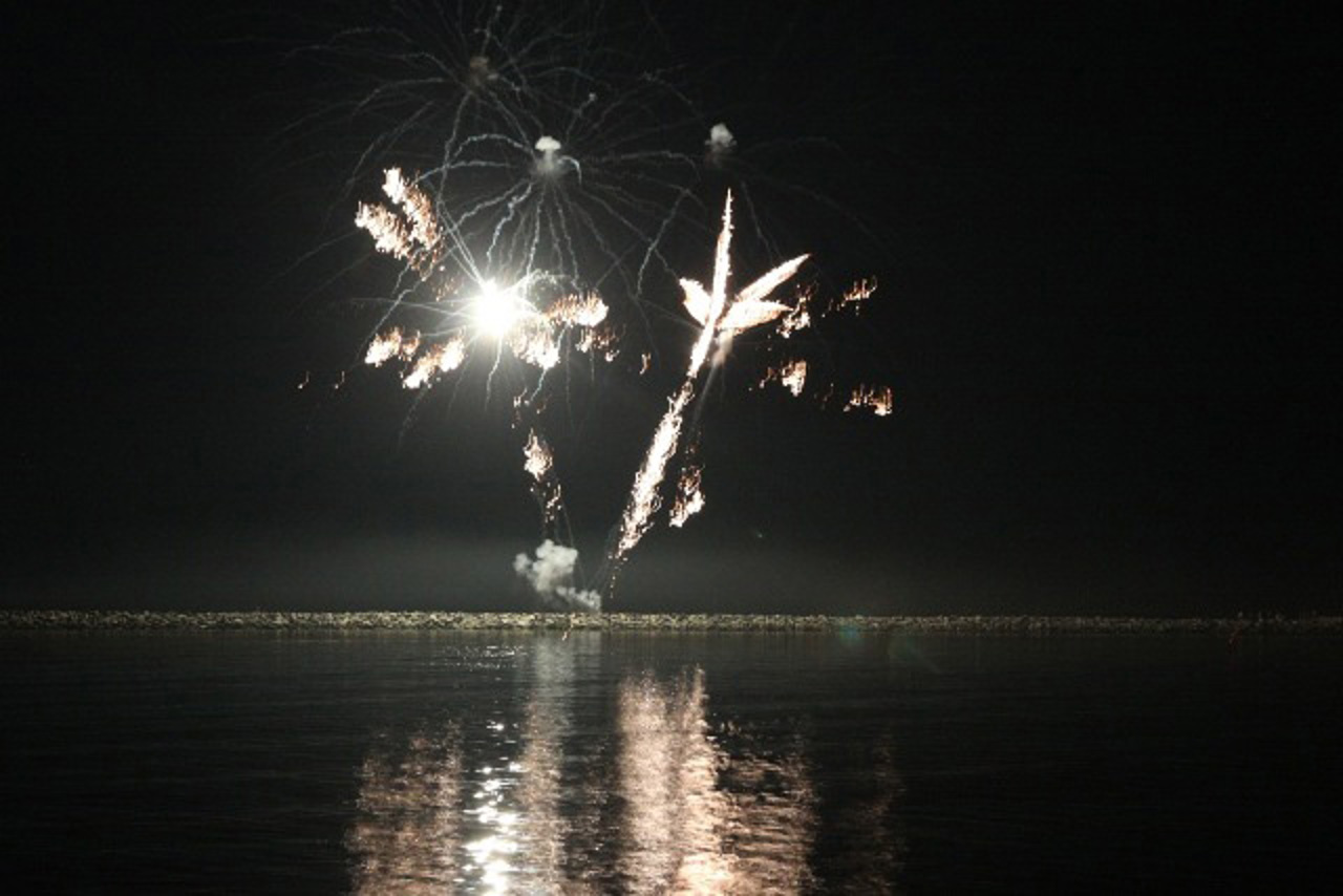 Feuerwerk zur Port Party