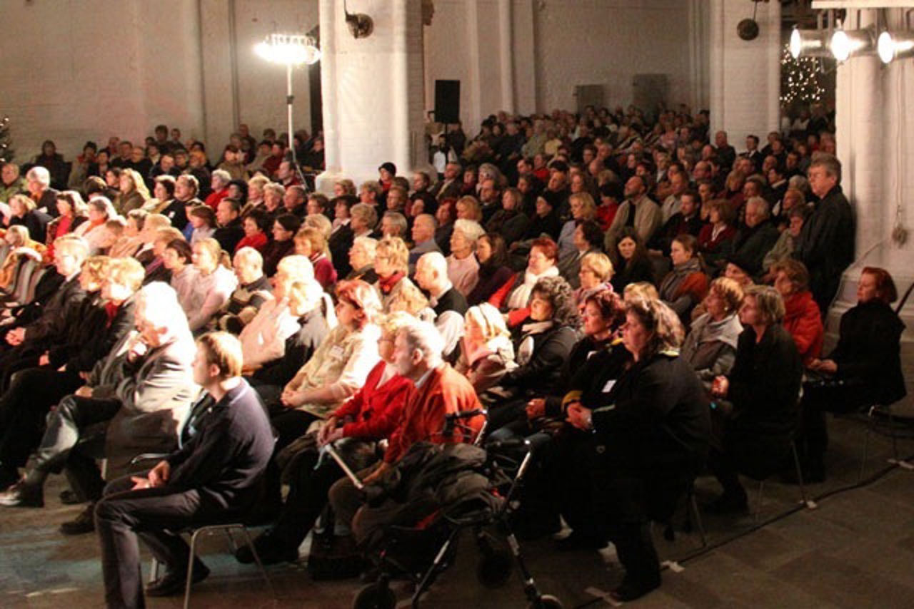 Zuschauer beim Weihnachtskonzert der Klaashahns