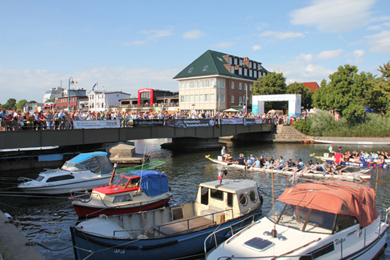 Warnemünder Drachenbootfestival 2011