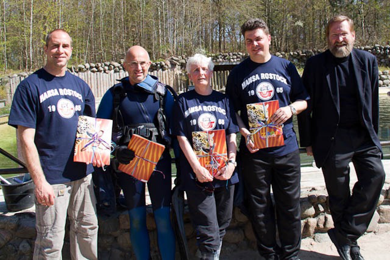 Stefan Beinlich, Peter Zeggel, Sigrid Keler, Bernd Hofmann und Udo Nagel nach getaner Arbeit