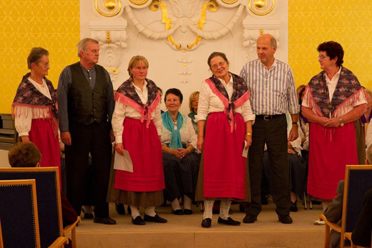 Rostocker Plattspräker bei der Festveranstaltung zum 200. Geburtstag von Fritz Reuter