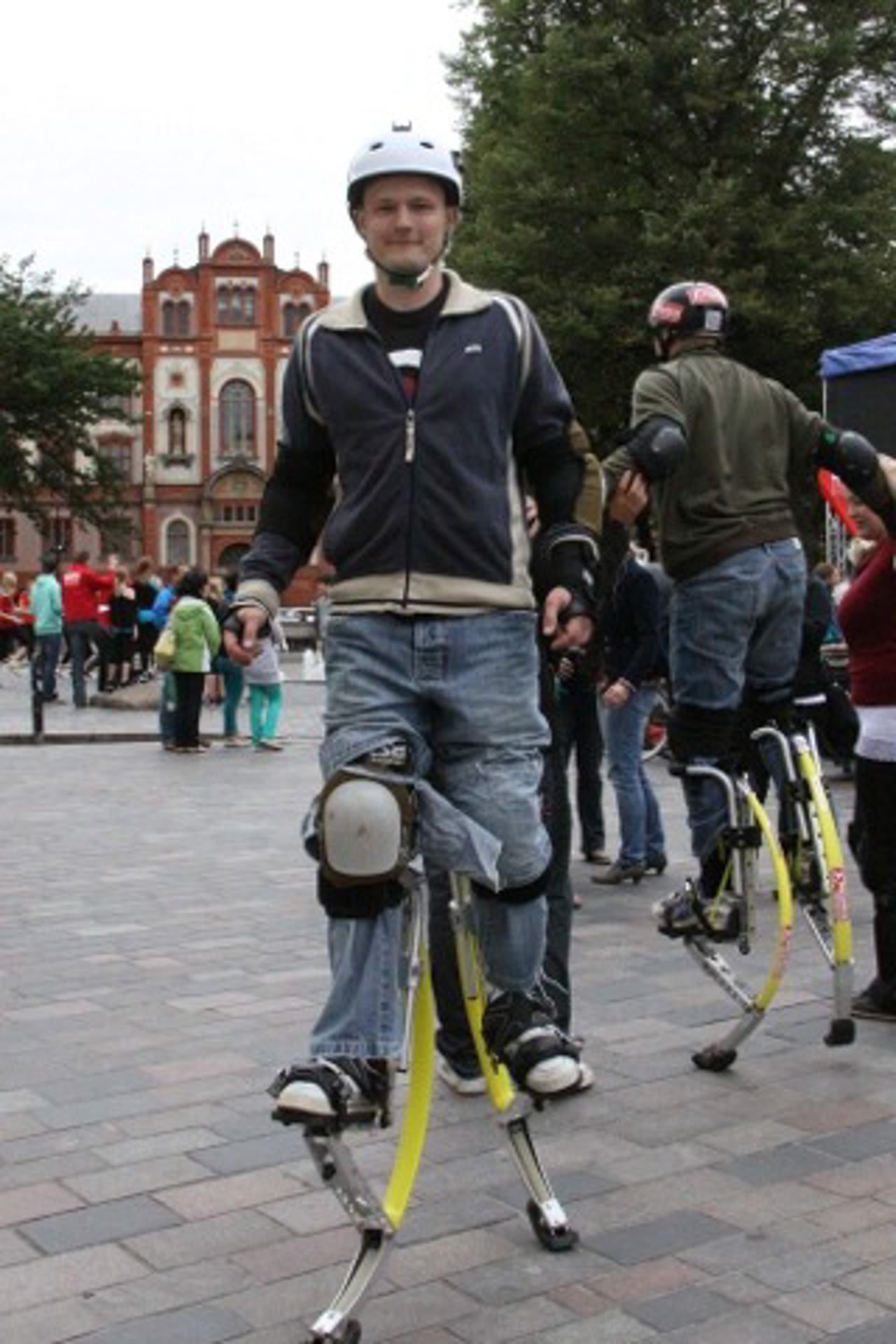 Bouncer Marc Dargusch