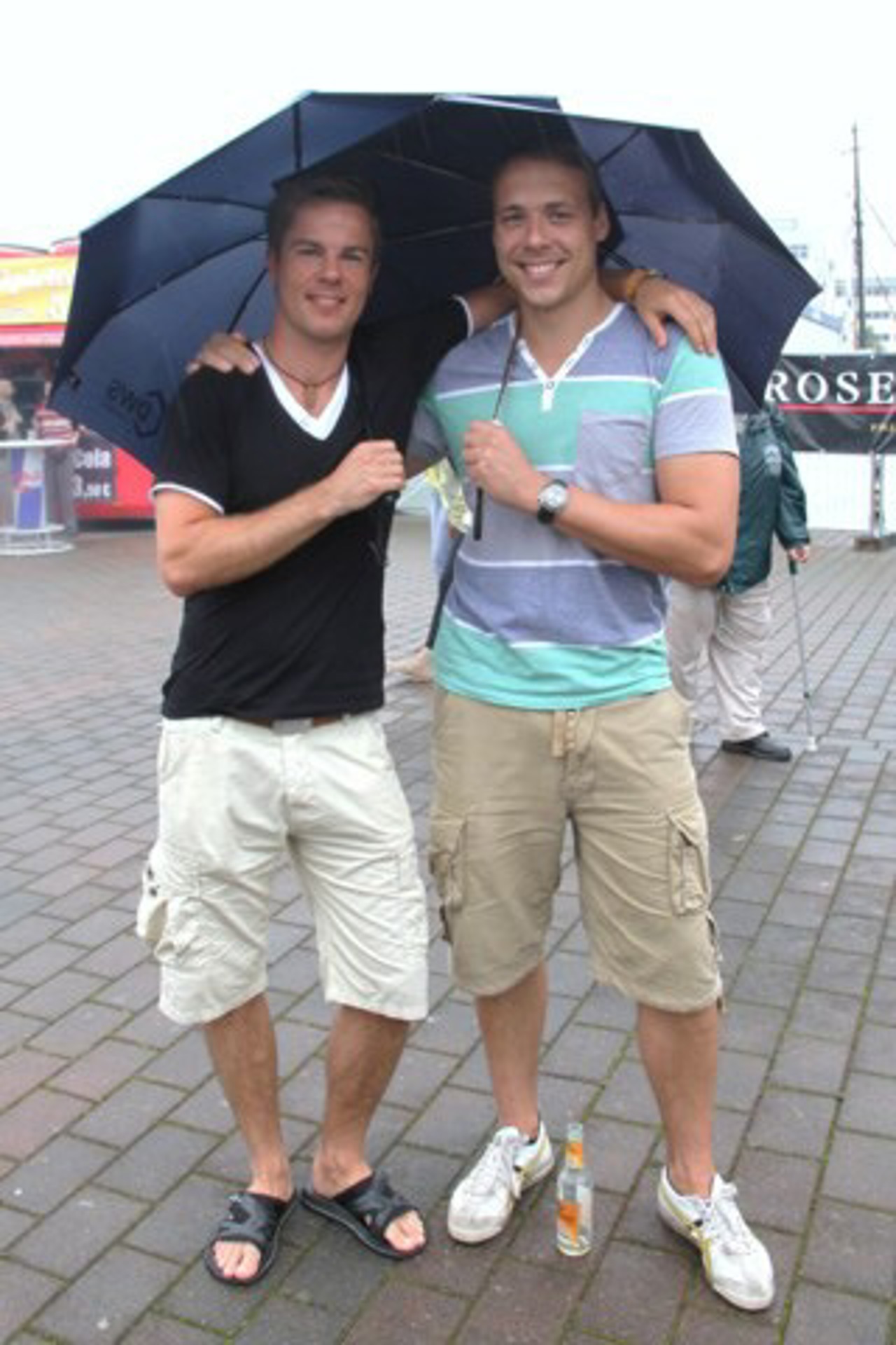 Andreas und David genossen die Partys auf der Hanse Sail 2011