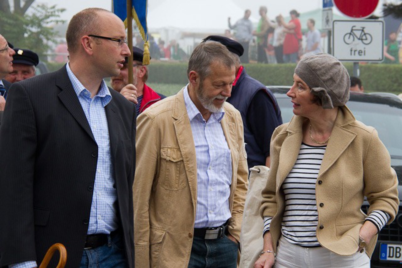 Tourismusdirektor Matthias Fromm, CDU-Bürgeschaftsfraktionsvorsitzender Prof. Dr. Dieter Neßelmann und Bürgerschaftspräsidentin Karina Jens
