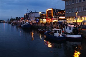 Warnemünde, Alter Strom