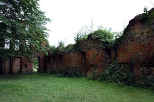 Ruine der ehemaligen Wolfsscheune