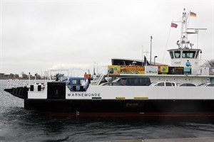 Fähre von Warnemünde nach Hohe Düne