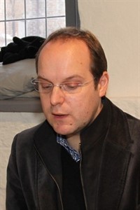 Dr. Steffen Stuth