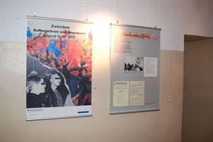 BStU Ausstellungsplakat Jugend in der DDR