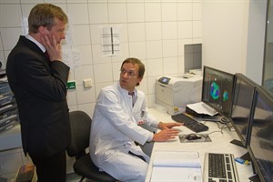 Prof. Dr. Dietmar Bänsch (Elektrophysiologie, Katheterablation von Rhythmusstörungen) und Henry Tesch