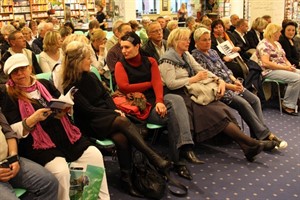 Karat-Fans bei Thalia in Rostock