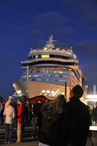 AIDAblu in Rostock-Warnemünde