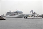 Azamara Journey, Grand Mistral und Fähre Warnow