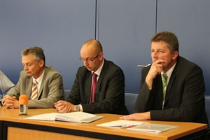 Frank Martens (Verkehrsverein), Matthias Fromm und Christian Weiß (Rostock Business)