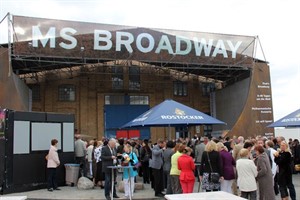 MS Broadway, Volkstheater Rostock