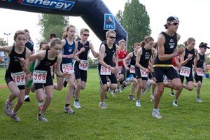 Papendorfer Triathlon, Start der Schülergruppe A und Jugendgruppe B