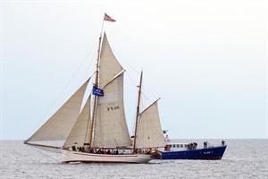 „Carmelan“ - Sieger der der Hanse Sail Haikutter-Regatta 2010