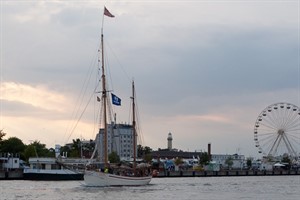 Haikutter-Regatta zum Auftakt der Hanse Sail Rostock 2010