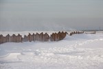 Winter: Schnee am Strand von Warnemünde