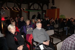 Publikum im Peter Weiss Haus bei der Lesung "Gombroman"