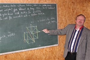 Dr. Hans-Dietrich Gronau von der Universität Rostock, Mathematik